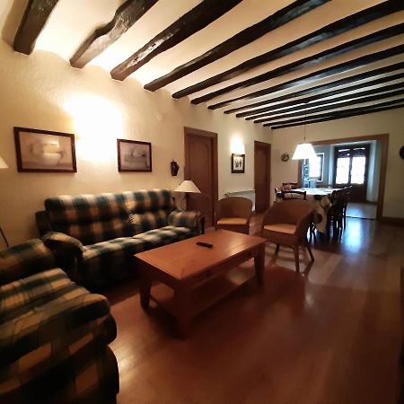 Apartamentos Lazkano I Y II Uharte-Arakil Luaran gambar